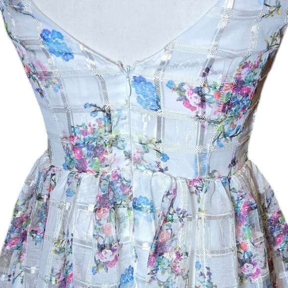 Maeve Floral Sleeveless Dress - Picture 4 of 8